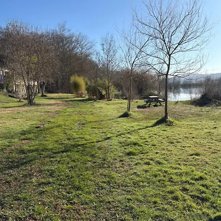 De Latournerie Шале *