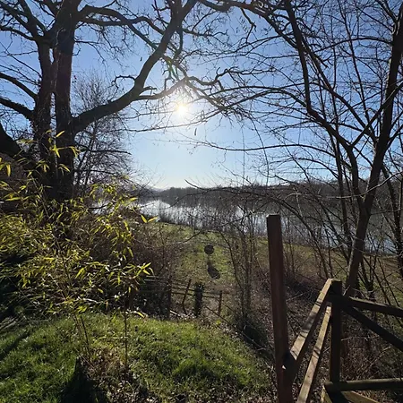 De Latournerie Шале *