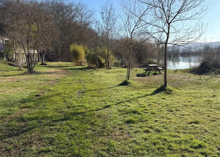 De Latournerie Σαλέ *